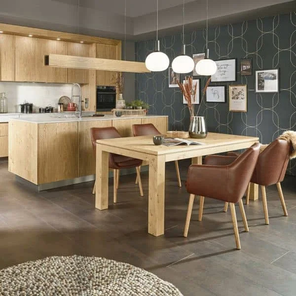 Cuisine sur mesure avec ilôt central Cuisiniste Roanne : cuisine avec ilôt entral